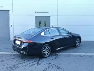 BMW i5 2026 купить из Китая, цена 6 128 000 ₽ — Suifenhe Auto