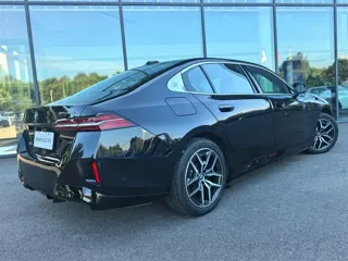 BMW i5 2025 купить из Китая, цена 5 999 000 ₽ — Suifenhe Auto