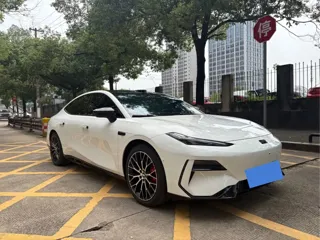 Geely E8 2025 купить из Китая, цена 6 181 000 ₽ — Suifenhe Auto