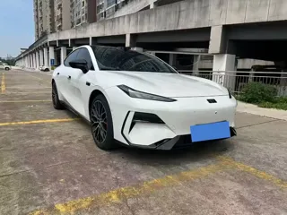 Geely E8 2025 купить из Китая, цена 6 105 000 ₽ — Suifenhe Auto