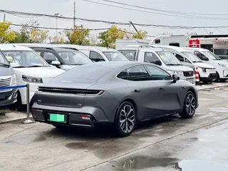 Geely E8 2025 купить из Китая, цена 4 335 000 ₽ — Suifenhe Auto