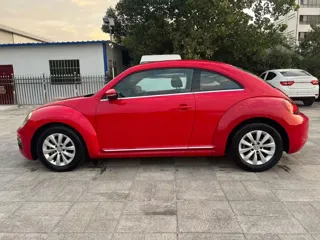 Volkswagen Beetle 2019 купить из Китая, цена 1 586 000 ₽ — Suifenhe Auto