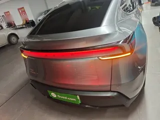 Tesla Model Y 2025 купить из Китая, цена 5 697 000 ₽ — Suifenhe Auto