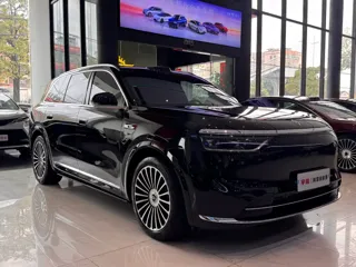 AITO M8 2026 купить из Китая, цена 9 521 000 ₽ — Suifenhe Auto