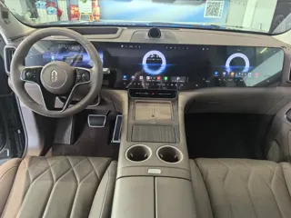 AITO M8 2026 купить из Китая, цена 9 000 000 ₽ — Suifenhe Auto