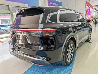 AITO M8 2026 купить из Китая, цена 9 521 000 ₽ — Suifenhe Auto