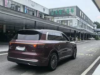 AITO M8 2025 купить из Китая, цена 8 980 000 ₽ — Suifenhe Auto