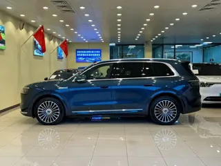 AITO M8 2025 купить из Китая, цена 9 370 000 ₽ — Suifenhe Auto
