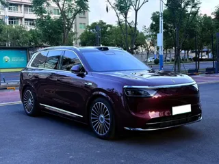 AITO M8 2025 купить из Китая, цена 8 999 000 ₽ — Suifenhe Auto