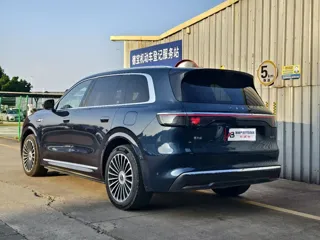 AITO M8 2025 купить из Китая, цена 8 671 000 ₽ — Suifenhe Auto