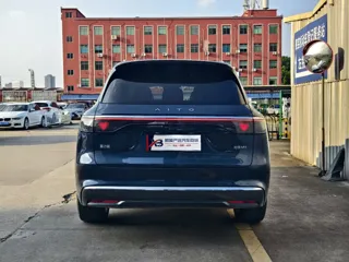 AITO M8 2025 купить из Китая, цена 8 671 000 ₽ — Suifenhe Auto