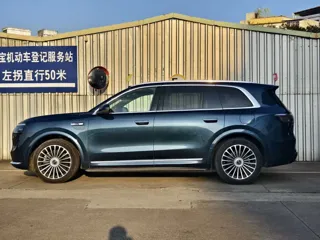 AITO M8 2025 купить из Китая, цена 8 671 000 ₽ — Suifenhe Auto