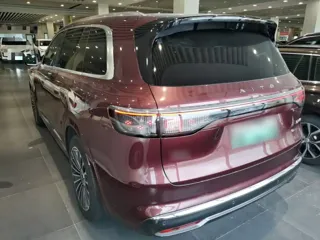 AITO M8 2025 купить из Китая, цена 8 984 000 ₽ — Suifenhe Auto