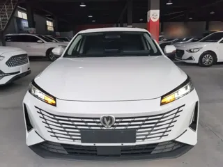 Changan Eado 2025 купить из Китая, цена 2 587 000 ₽ — Suifenhe Auto