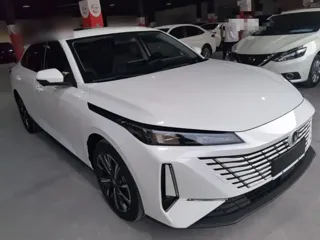 Changan Eado 2025 купить из Китая, цена 2 587 000 ₽ — Suifenhe Auto