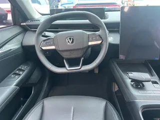 Changan Eado 2025 купить из Китая, цена 2 235 000 ₽ — Suifenhe Auto
