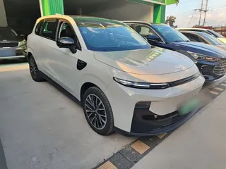 Leapmotor B10 2025 купить из Китая, цена 2 962 000 ₽ — Suifenhe Auto