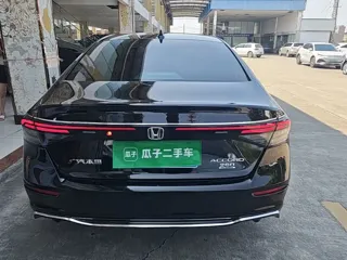 Honda Accord 2025 купить из Китая, цена 3 872 000 ₽ — Suifenhe Auto