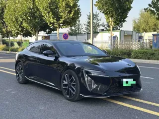 Avatr 06 2025 купить из Китая, цена 4 213 000 ₽ — Suifenhe Auto