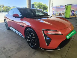 Avatr 06 2025 купить из Китая, цена 4 535 000 ₽ — Suifenhe Auto