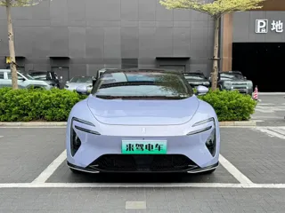 Avatr 06 2025 купить из Китая, цена 4 522 000 ₽ — Suifenhe Auto