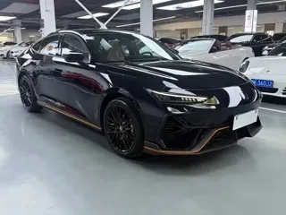 Changan UNI-V 2025 купить из Китая, цена 2 408 000 ₽ — Suifenhe Auto