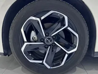 BYD Seal 06 DM-i Wagon 2025 купить из Китая, цена 3 280 000 ₽ — Suifenhe Auto