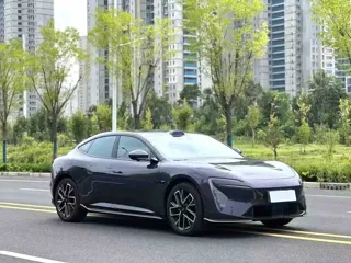 Avatr 06 2025 купить из Китая, цена 4 811 000 ₽ — Suifenhe Auto