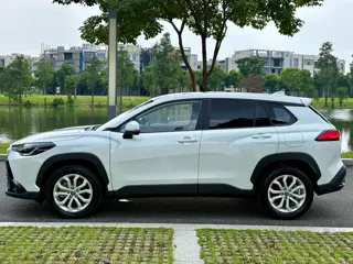 Toyota Frontlander 2025 купить из Китая, цена 2 829 000 ₽ — Suifenhe Auto