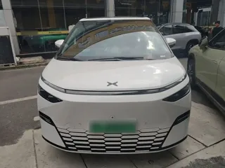 Xpeng X9 2025 купить из Китая, цена 8 430 000 ₽ — Suifenhe Auto
