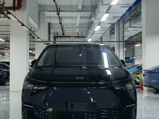 Xpeng X9 2025 купить из Китая, цена 7 118 000 ₽ — Suifenhe Auto