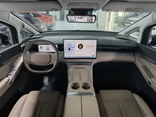 Xpeng X9 2025 купить из Китая, цена 7 118 000 ₽ — Suifenhe Auto