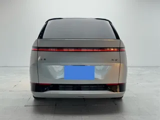 Xpeng X9 2025 купить из Китая, цена 6 740 000 ₽ — Suifenhe Auto