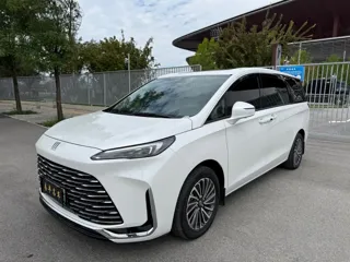 Buick GL8 2026 купить из Китая, цена 5 808 000 ₽ — Suifenhe Auto