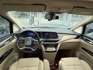 Buick GL8 2026 купить из Китая, цена 5 808 000 ₽ — Suifenhe Auto