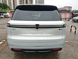 Deepal S09 2026 купить из Китая, цена 6 765 000 ₽ — Suifenhe Auto