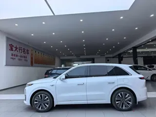 Li L6 2026 купить из Китая, цена 6 124 000 ₽ — Suifenhe Auto