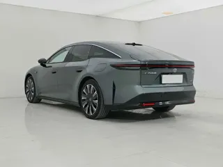 Toyota bZ7 2026 купить из Китая, цена 4 960 000 ₽ — Suifenhe Auto