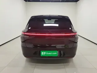 Li L6 2026 купить из Китая, цена 6 240 000 ₽ — Suifenhe Auto