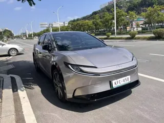 Toyota bZ5 2026 купить из Китая, цена 3 859 000 ₽ — Suifenhe Auto