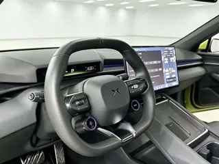 Xpeng P7 2025 купить из Китая, цена 7 010 000 ₽ — Suifenhe Auto