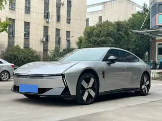Xpeng P7 2025 купить из Китая, цена 7 222 000 ₽ — Suifenhe Auto