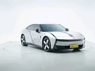 Xpeng P7 2025 купить из Китая, цена 7 431 000 ₽ — Suifenhe Auto