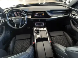 Audi Q6 2025 купить из Китая, цена 8 507 000 ₽ — Suifenhe Auto
