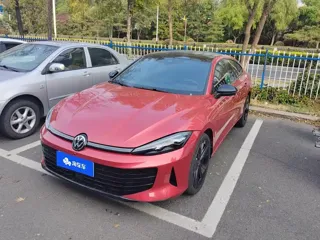 Volkswagen Lamando 2025 купить из Китая, цена 3 803 000 ₽ — Suifenhe Auto