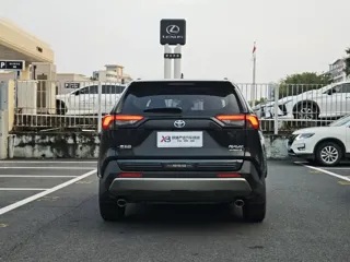 Toyota RAV4 2024 купить из Китая, цена 5 655 000 ₽ — Suifenhe Auto