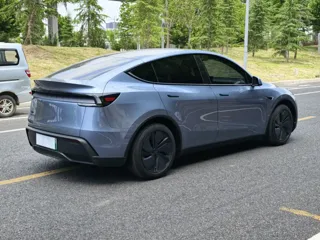 Tesla Model Y 2026 купить из Китая, цена 5 464 000 ₽ — Suifenhe Auto