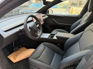 Tesla Model Y 2026 купить из Китая, цена 6 298 000 ₽ — Suifenhe Auto