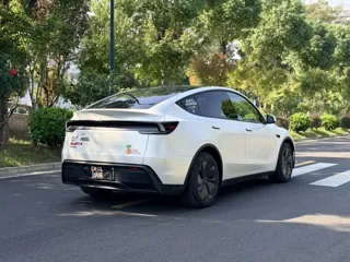 Tesla Model Y 2026 купить из Китая, цена 6 202 000 ₽ — Suifenhe Auto