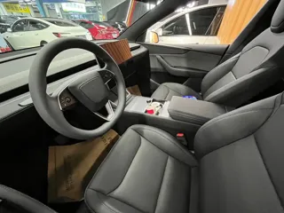 Tesla Model Y 2026 купить из Китая, цена 5 620 000 ₽ — Suifenhe Auto